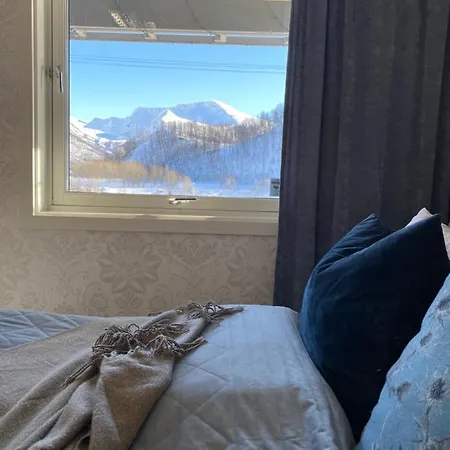Hundbergan Apartment-free Parking-15 Min From Tromsø Tromsdalen
