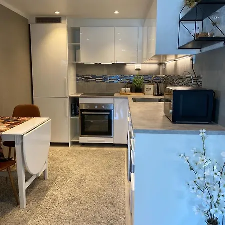 Lägenhet Hundbergan Apartment-free Parking-15 Min From Tromso *