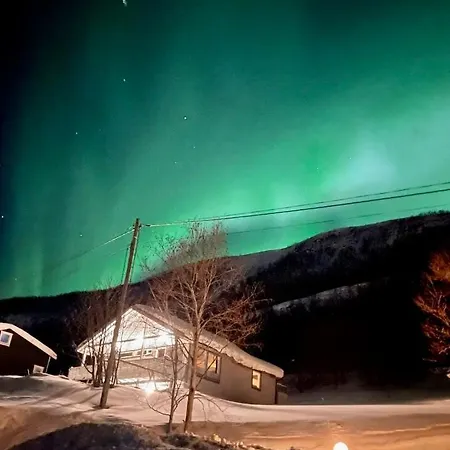 Hundbergan Apartment-free Parking-15 Min From Tromso Tromsdalen