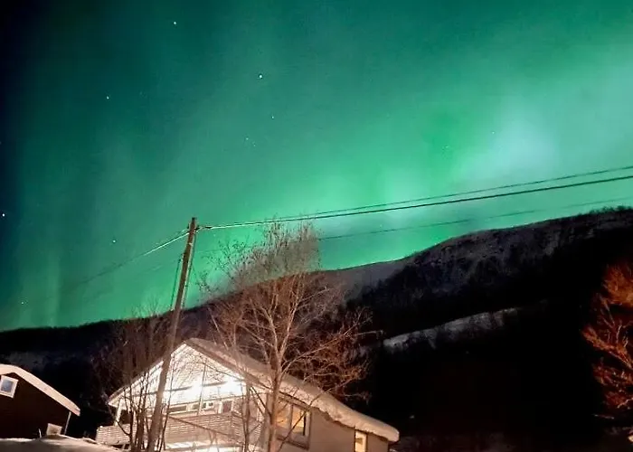 Hundbergan Apartment-free Parking-15 Min From Tromso Tromsdalen